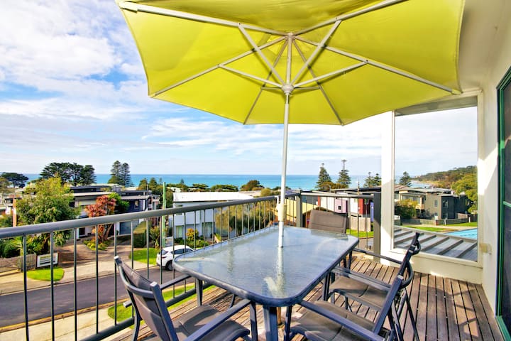 The Views Lorne gallery image 2