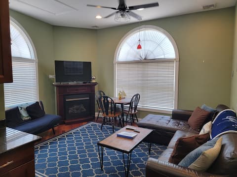 Luxurious House 4 blocks from beach
