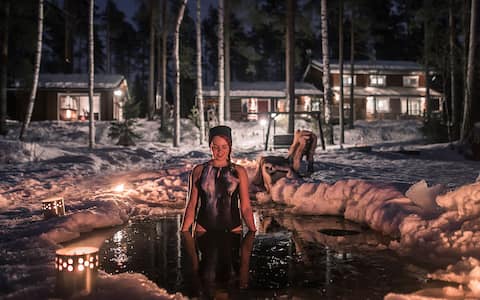 Lakeshore Villa for 10 person