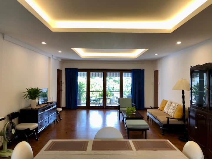 Green Garden - 120sqm- Phayathai Bts&airport Train - Bangkok