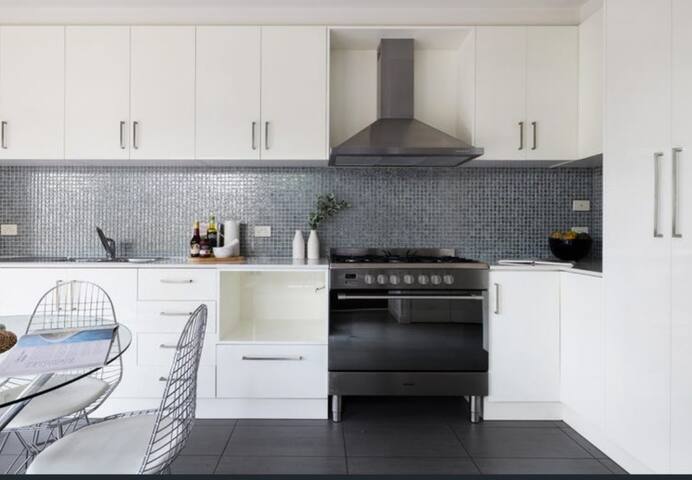 Light filled townhouse in the heart of Preston