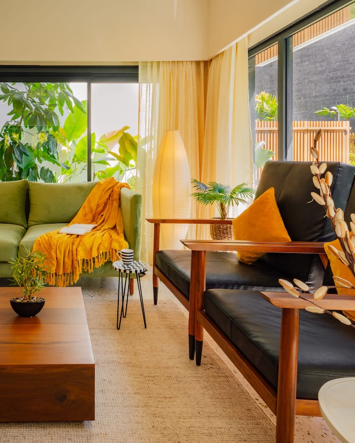 Living room image 3