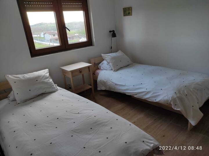 საძინებელი 2