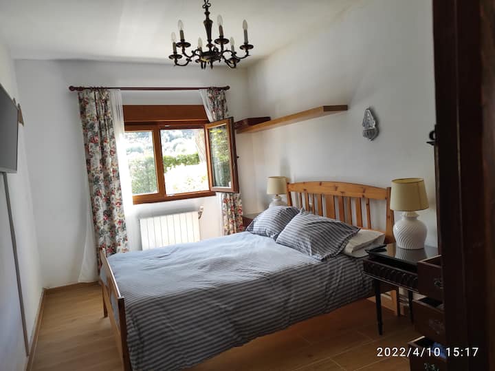 საძინებელი 1