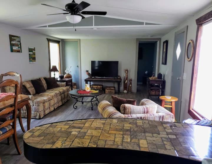 Newly renovated 2 bedroom Hydrangea House Houses for Rent in Whittier