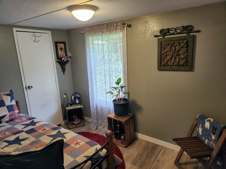 Casa Hydrangea de 2 dormitorios recientemente renovada Casas en renta