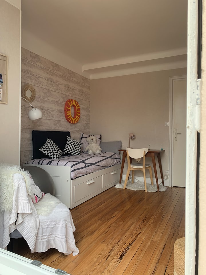 spavaća soba 2, krevet za jednu osobu