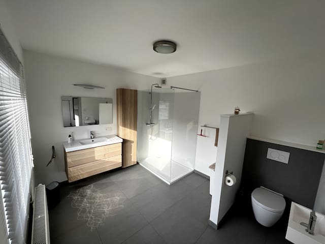 listing_image