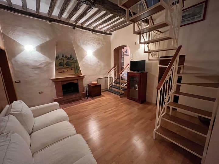 DorminColle - Entire Tuscan style apartment