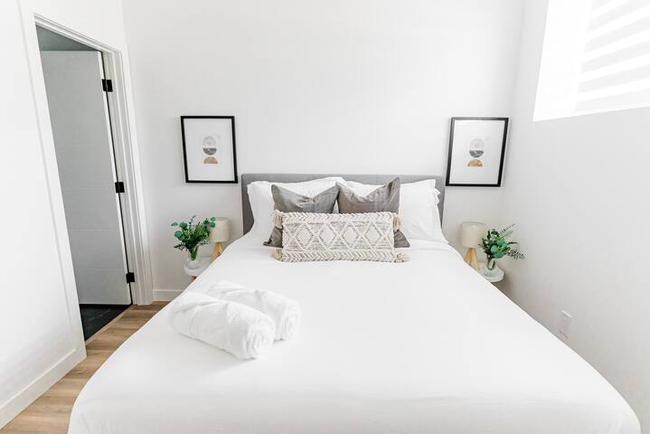 *1min Riverview Health 7min Downtown Free Parking gallery image 5