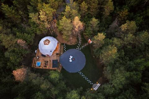 North Geodome - Birchwood Luxury Camping
