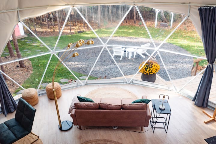 North Geodome - Birchwood Luxury Camping - Port Perry