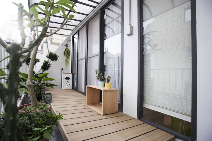 2~4-西門町Metro-三層風格公寓 (6-17 persons)-專屬戶外雙露臺