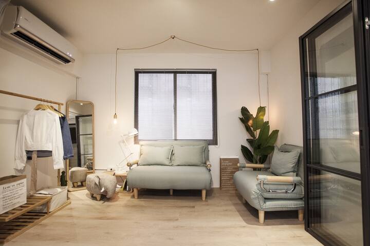 2~4-西門町Metro-三層風格公寓 (6-17 persons)-專屬戶外雙露臺 gallery image 3