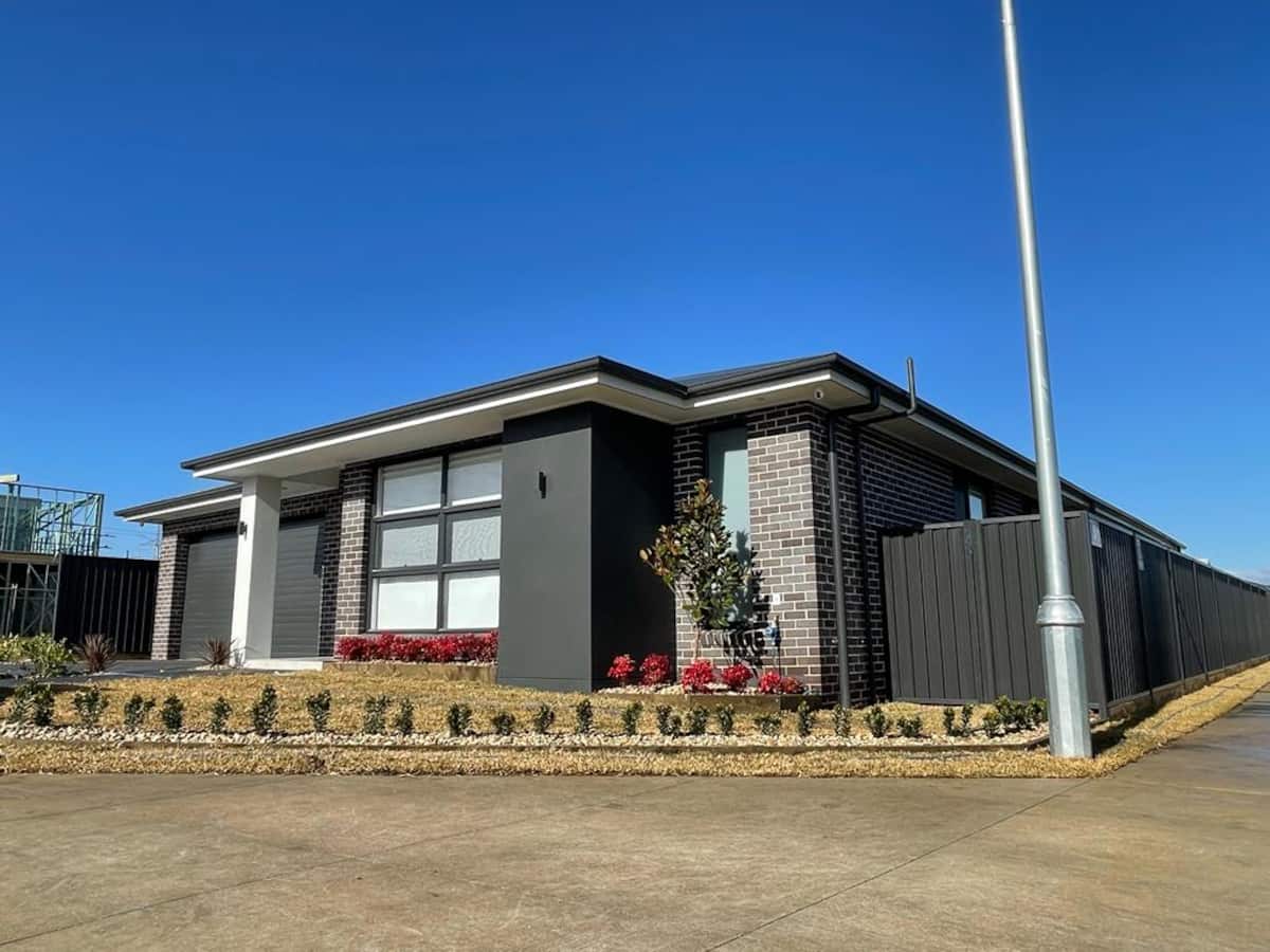 Neat 4 Bedroom in Catherine Fields, photo 2