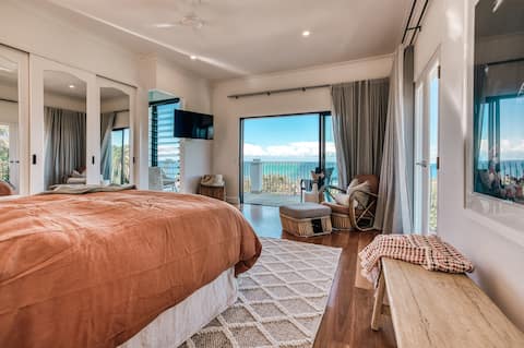 Villa Sunshine - Ocean views, 200m to beach