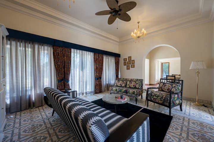 Heritage Pool Villa | 5bhk | Horse Riding & More - Jaipur