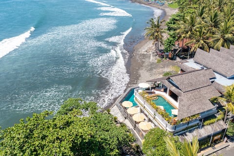 'The Residence' Beach front at Bombora Medewi