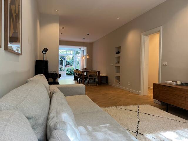 Newly renovated 3-bedroom appartement w/ garden gallery image 3