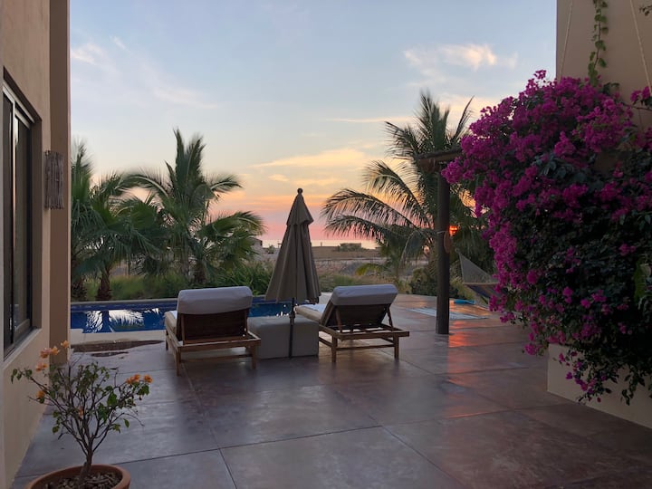 Todos Santos, Baja Dream House Airbnb