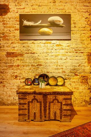 Newly Renovated 2BR/1BA Flat Terrace AC Galata gallery image 4