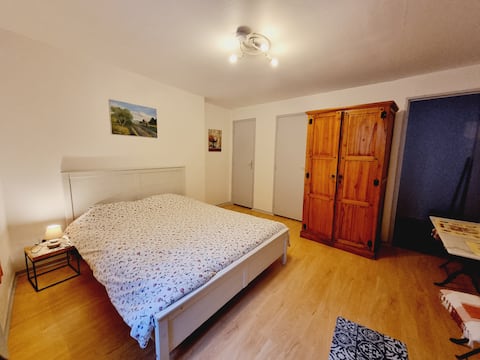 Nantua city center, quiet studio 22 m2