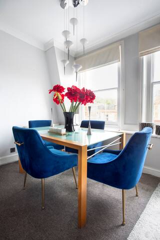 Homely Touch gallery image 3