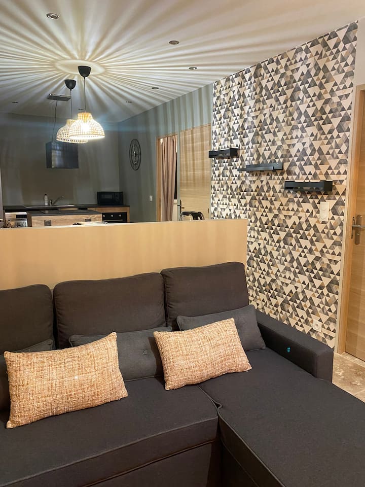 Loft  Pied De Coline Vue Dégagée - La Verdiere