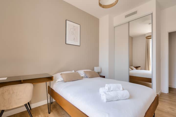 Nocnoc Le Paraiso - غرفة النوم 2، تلفزيون، مكيف هواء