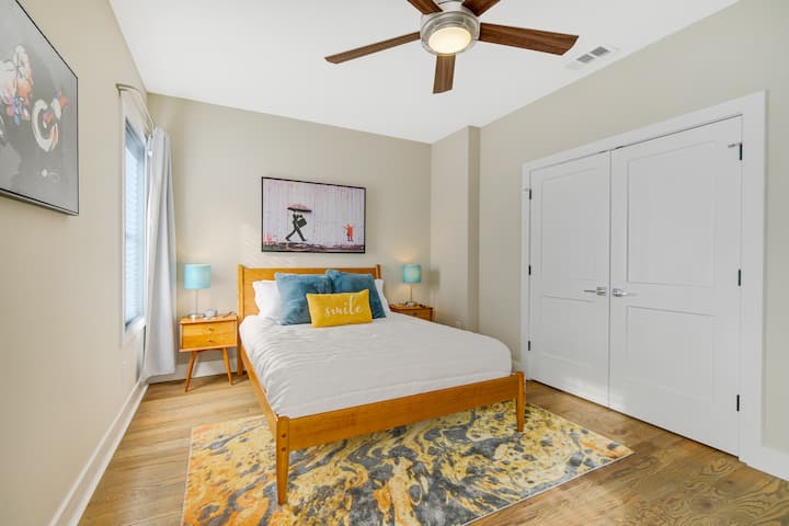 Spálňa 2 s manželskou posteľou a vlastnou kúpeľňou