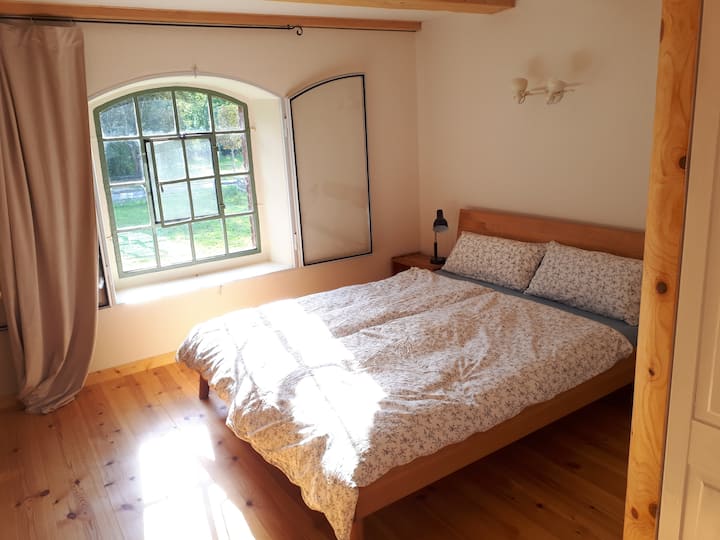 Spálňa (160 lôžok, dva pevné matrace) ...