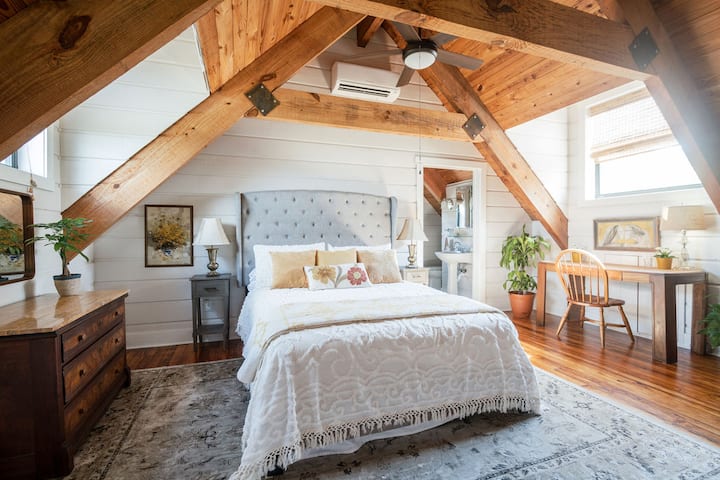 Then Queen Loft & Desk