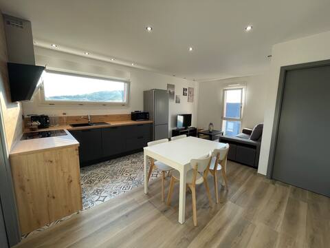 Air-conditioned apartment