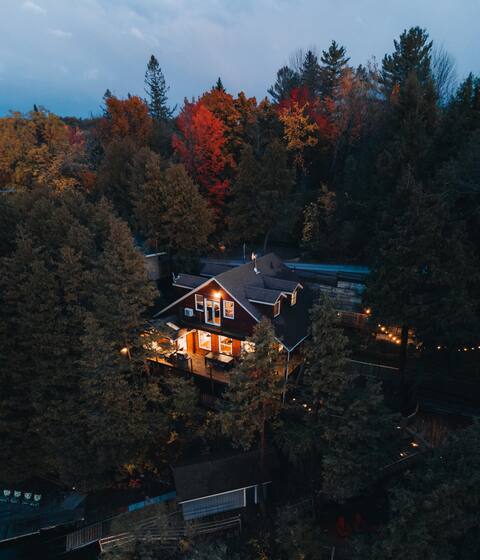Rice Lake Treehouse - Waterfront / Hot Tub Spa