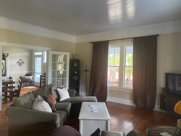 Charming Farmhouse- 12 Minutes To Sanford Stadium - Athens, GA