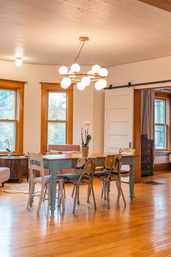 Koivu Koti 3 "Birch House" in heart of Houghton Townhouses for Rent