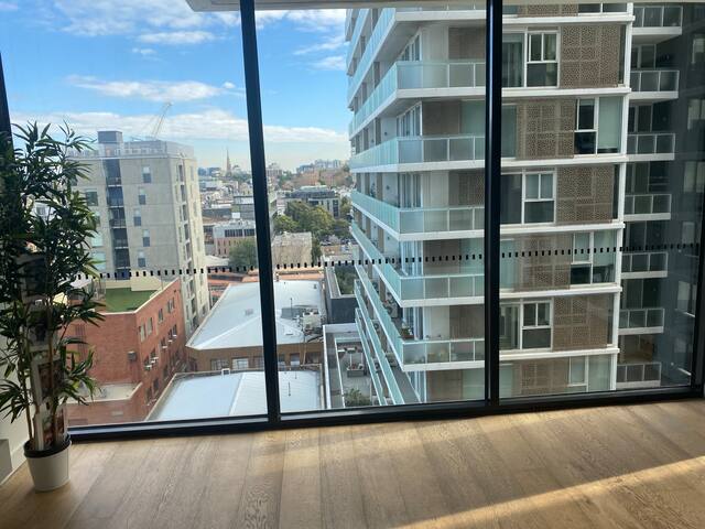 Beautiful 2 bedroom apartment – South Yarra gallery image 2