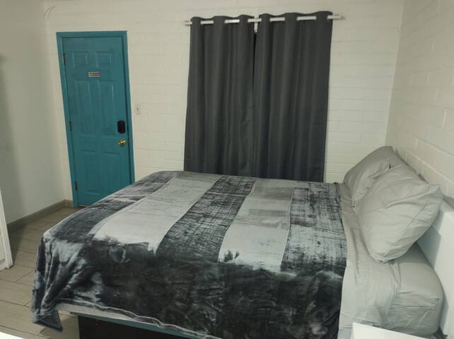 Arroyo Motel managed Airbnb listing 3