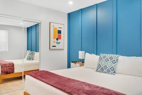 Los Angeles Home w/ 2 Parking Spaces