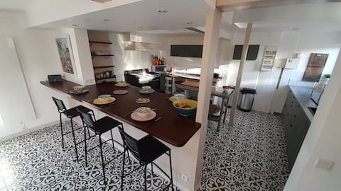 Crozon- Spacious house close to beaches