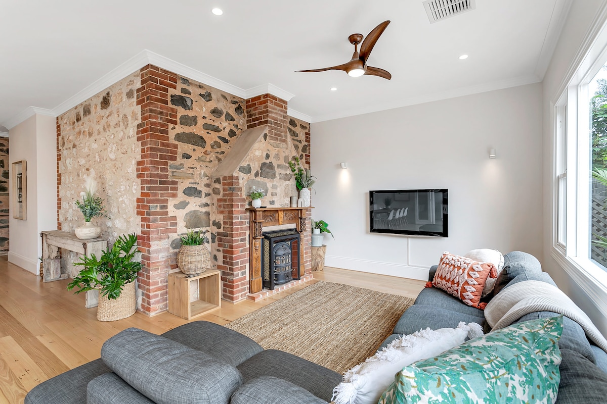 Successful Airbnb property: Coastal Soul Cottage—Family Escape in Port Elliot in Port Elliot