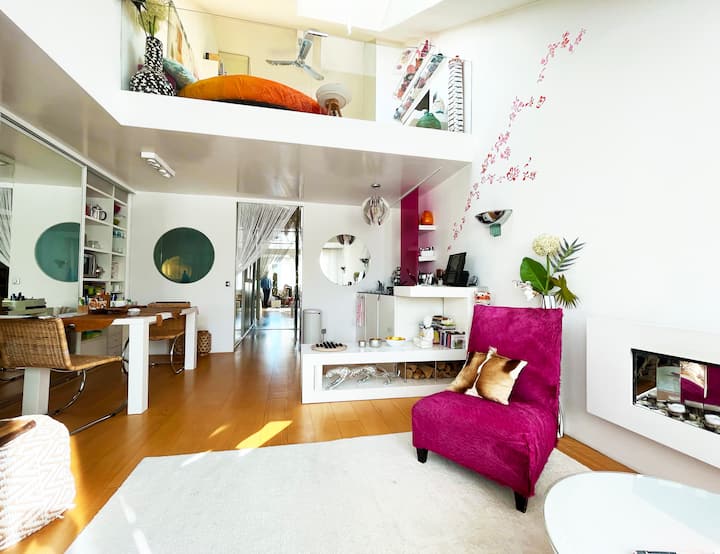 2-room Apartment + Roof-top-terrace Maxvorstadt - Munich