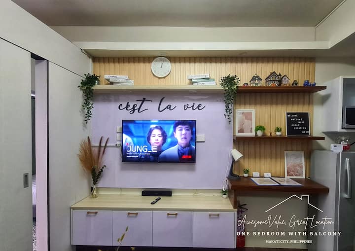 42 Inches TV with Netflix