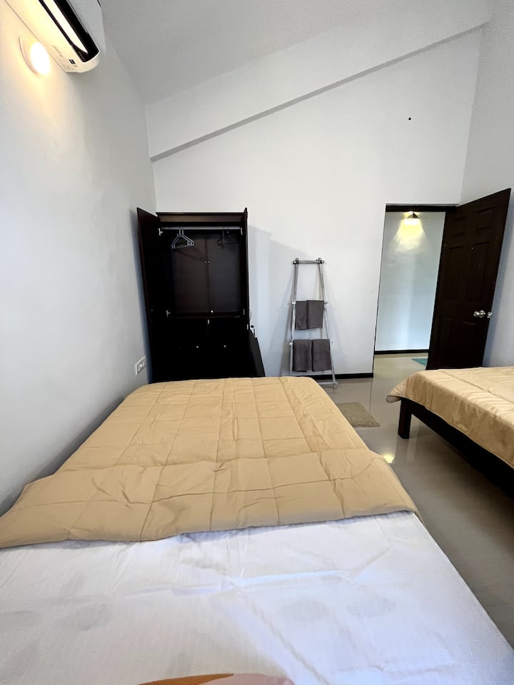 غرفة النوم 2