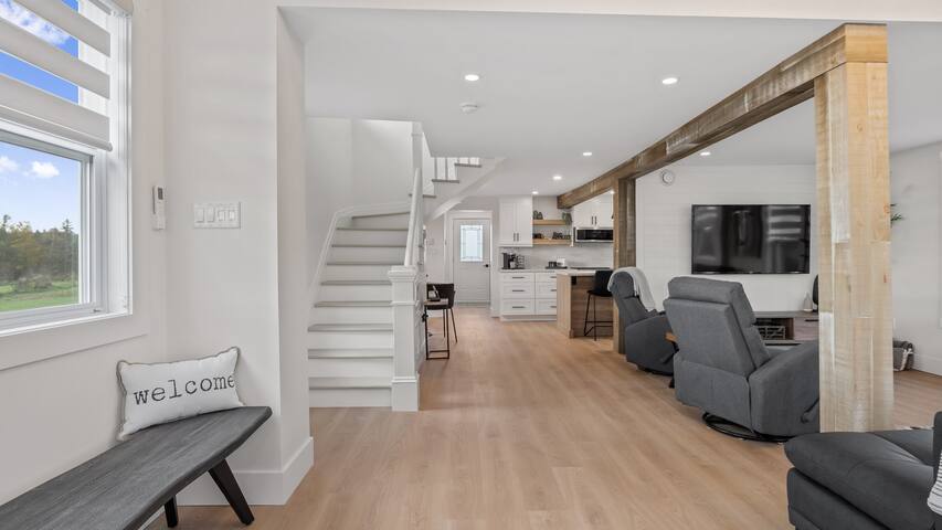 Cozy Dover Retreat gallery image 5