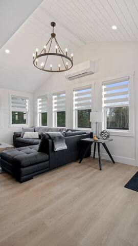 Cozy Dover Retreat gallery image 4