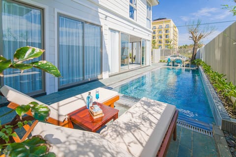 10min to Old Town/Walk Beach/Hot Tub/Private Pool