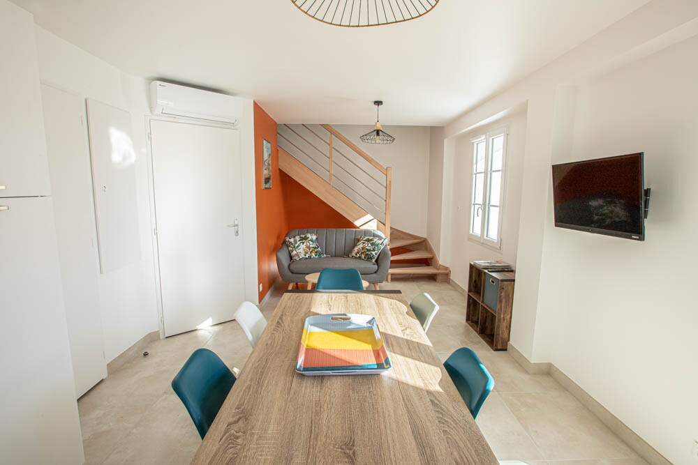 Airbnb con migliori performance: The Commodore-House-Parking-Pool-Beach 5kms a Les Mathes