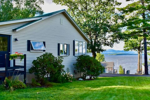 Quiet 2 bedroom, One Bathroom with beautiful views