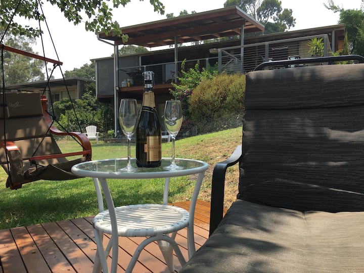 Top 10 PetFriendly Airbnbs Near Lake Eildon, Australia Trip101